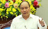 Deputi PM Vietnam, Nguyen Xuan Phuc memimpin temu kerja tentang pemeriksaan hukum